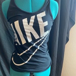 Nike tank